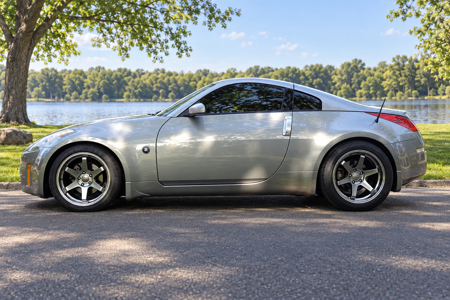 AI-generated view of a 2003 Nissan 350Z Enthusiast with Varrstoen ES2 wheels
