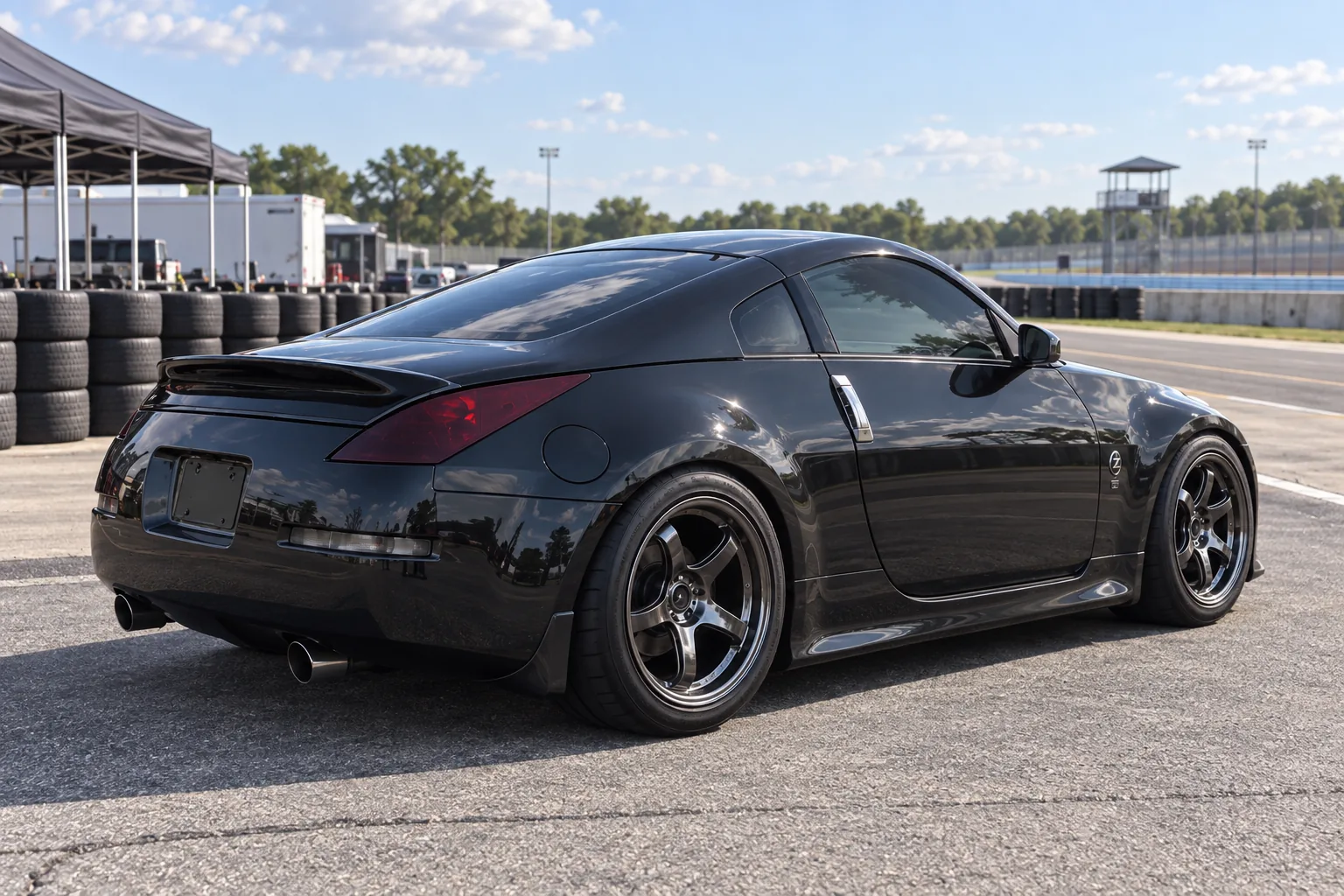AI-generated view of a 2003 Nissan 350Z with 5Zigen FN01R-C wheels