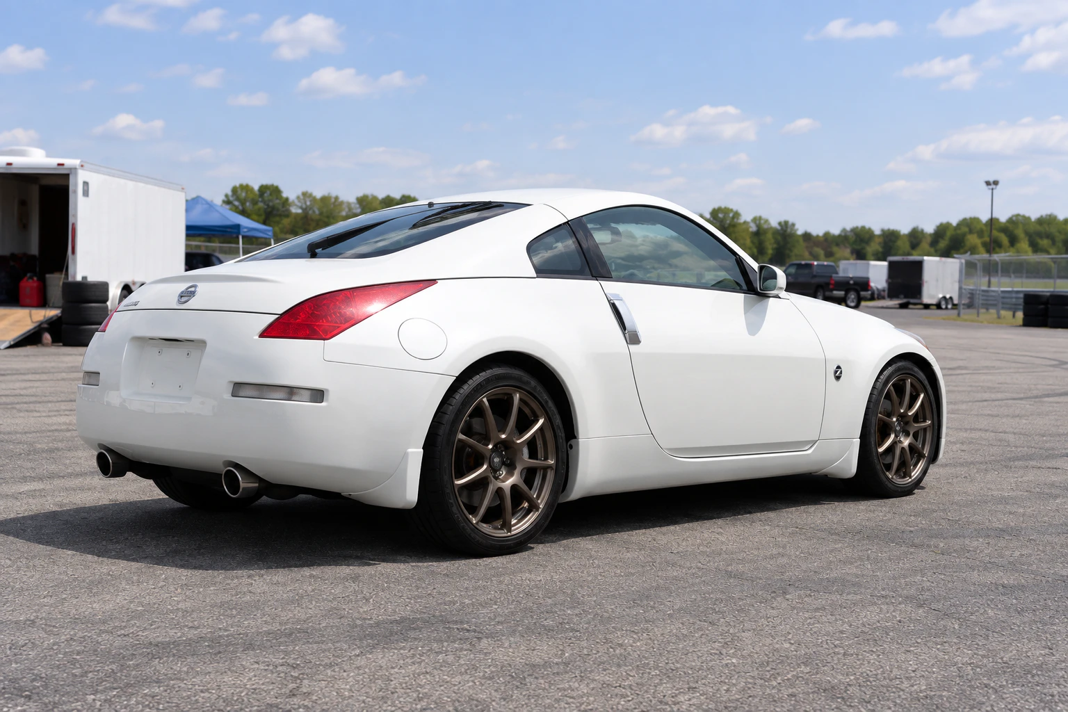 AI-generated view of a 2004 Nissan 350Z Touring with WedsSport SA-70 wheels