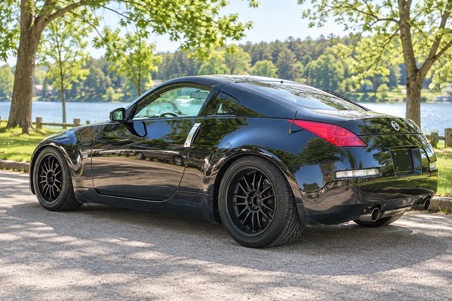 AI-generated view of a 2007 Nissan 350Z Base with Rota SVN wheels